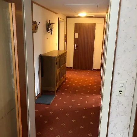 Gaestehaus Riefenhaus Апартаменты Оберстдорф